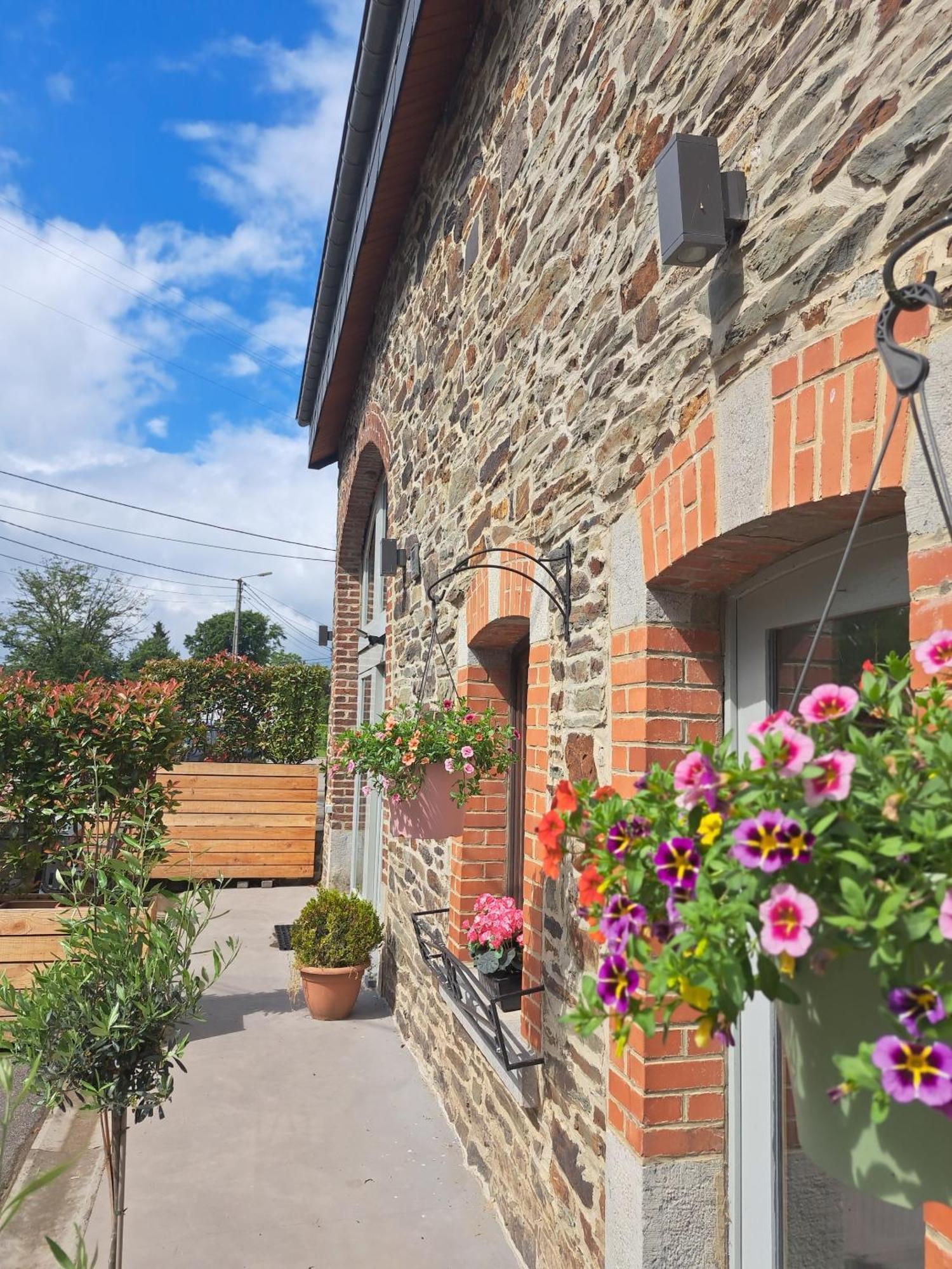 Hotel Sous La Charpente La-Roche-en-Ardenne Exteriér fotografie