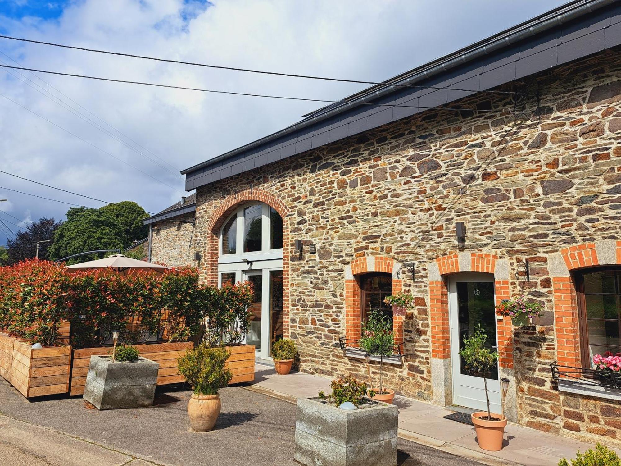 Hotel Sous La Charpente La-Roche-en-Ardenne Exteriér fotografie